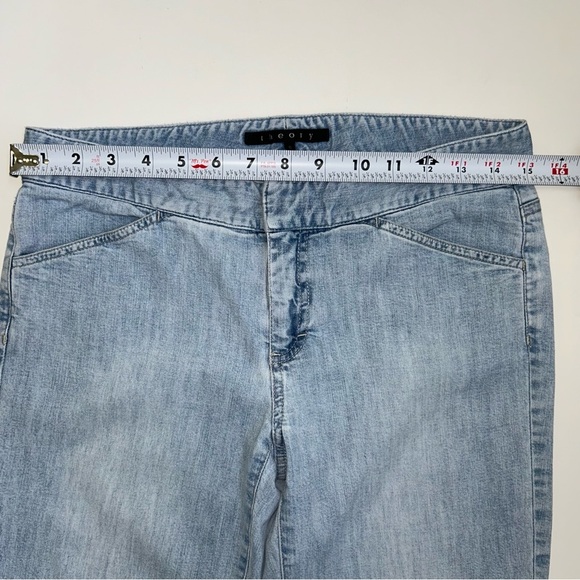 Theory Light Wash Jeans Size 6 Mid Rise Stretch Denim Bootcut Classic - Picture 7 of 10
